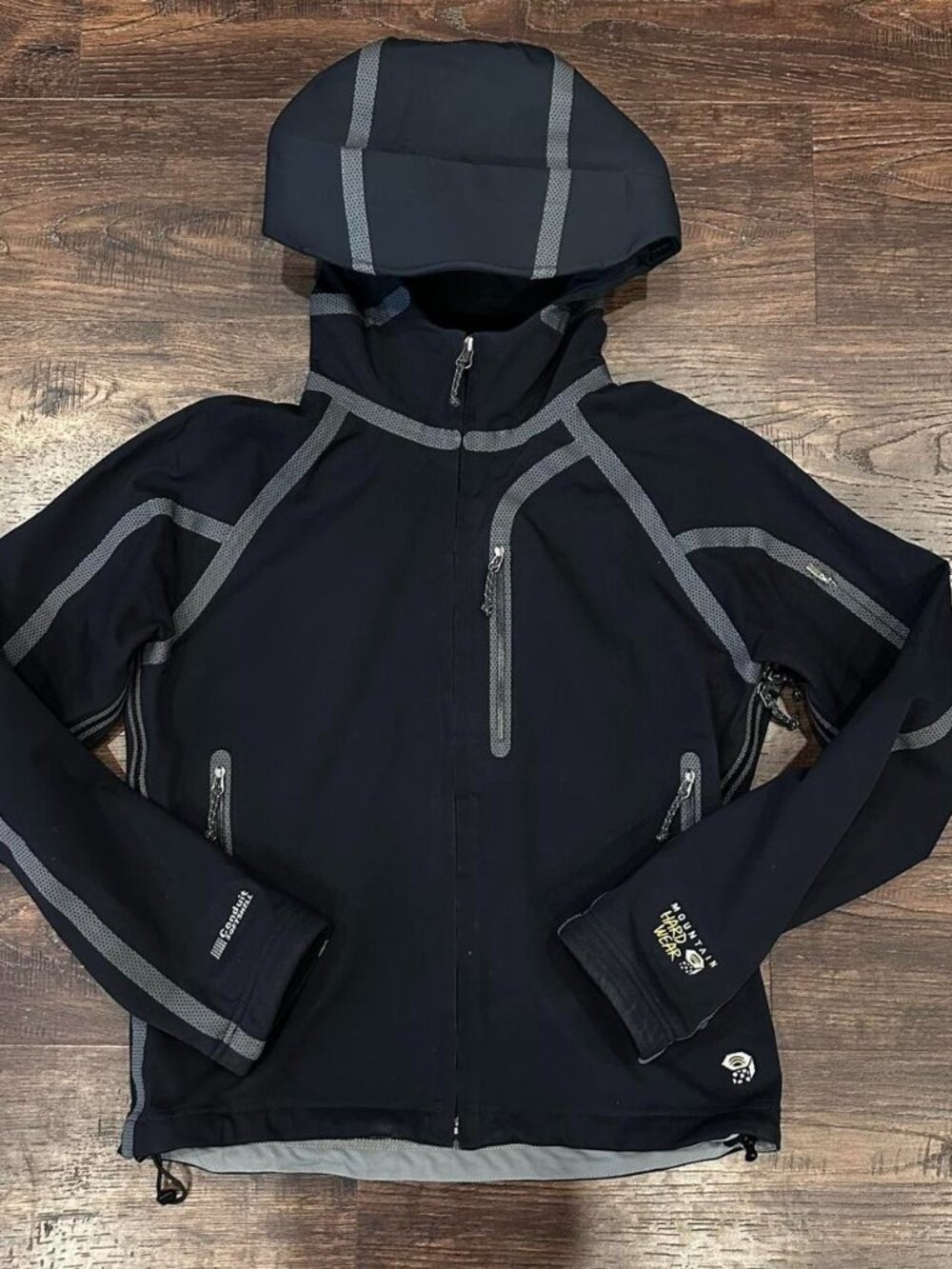 MOUNTAIN HARDWEAR CONDUIT SOFTSHELL BLACK GRAY WINDBREAKER JACKET SIZE S